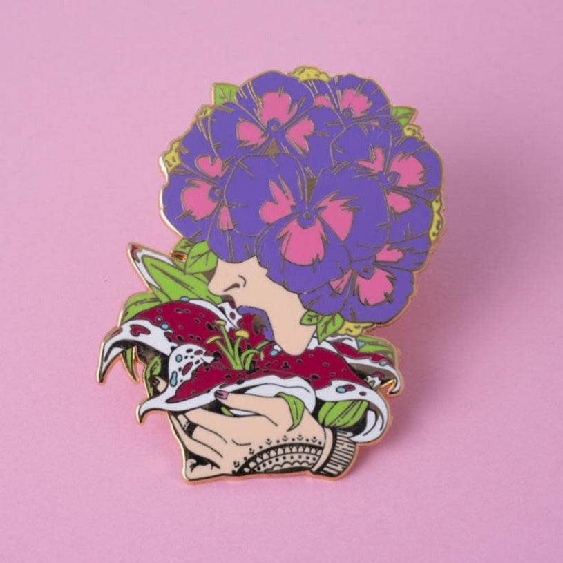 Pansy Enamel Pin - MUKA